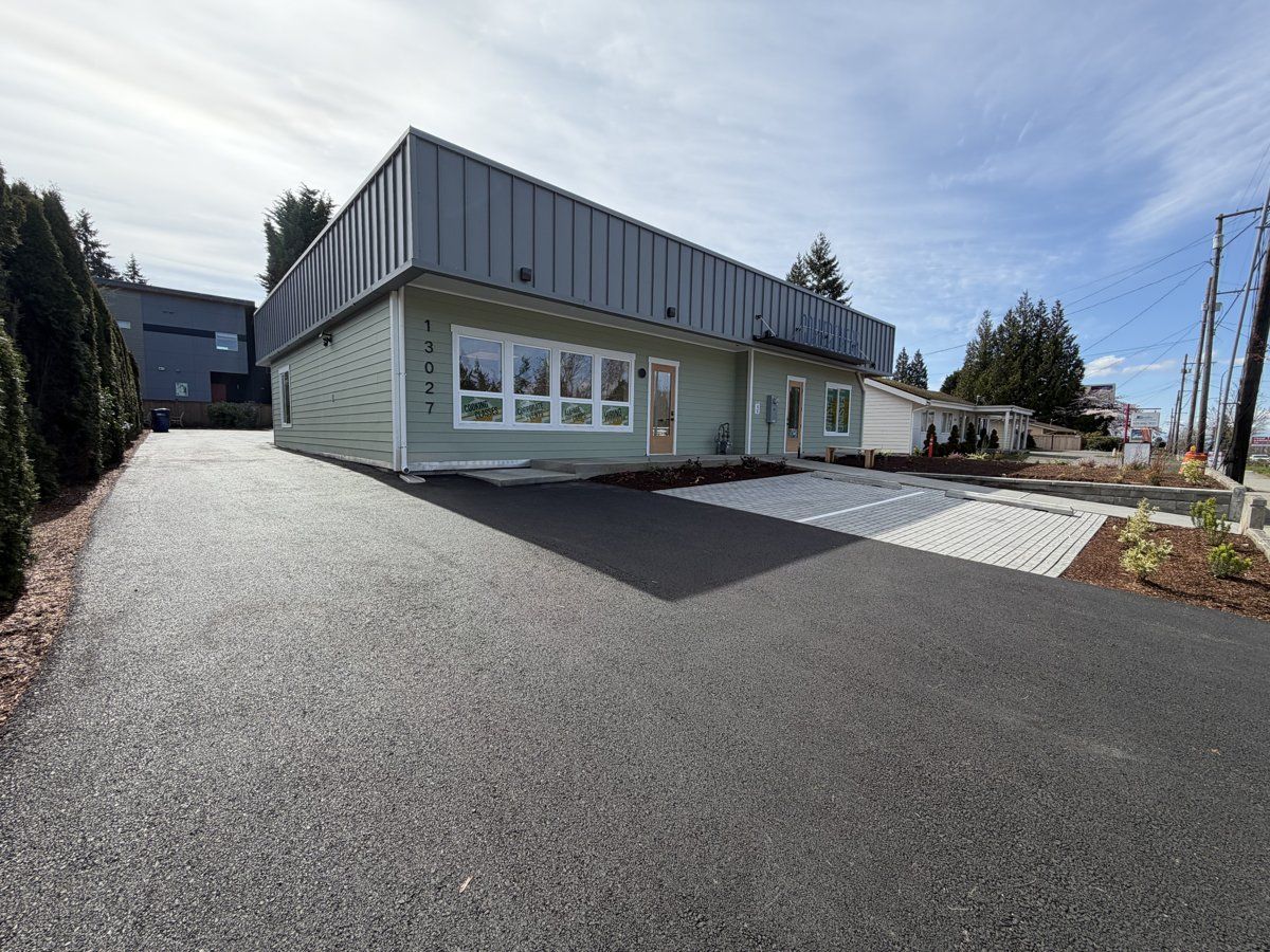 Front driveway and building entrance