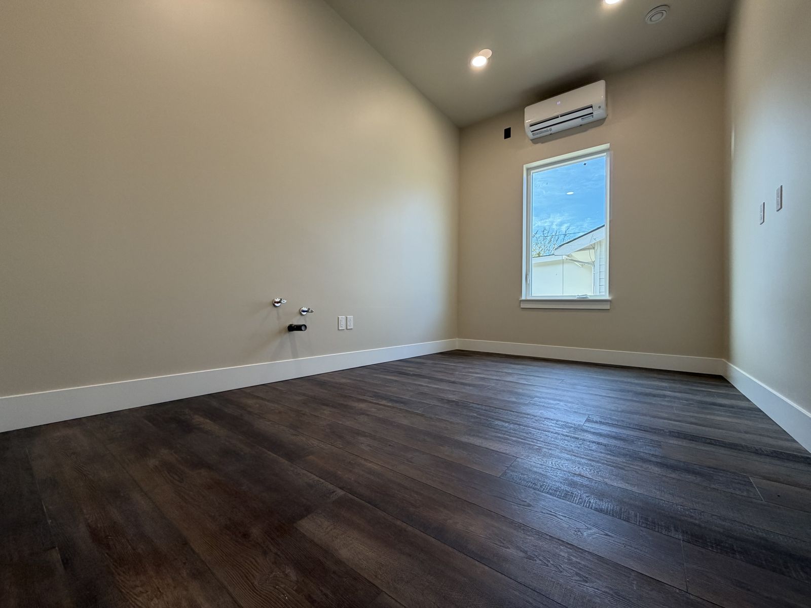 Available private salon suite with window and AC